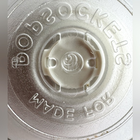 Otterpop PopSocket IPhone 11 ProMax Case - Picture 2 of 4